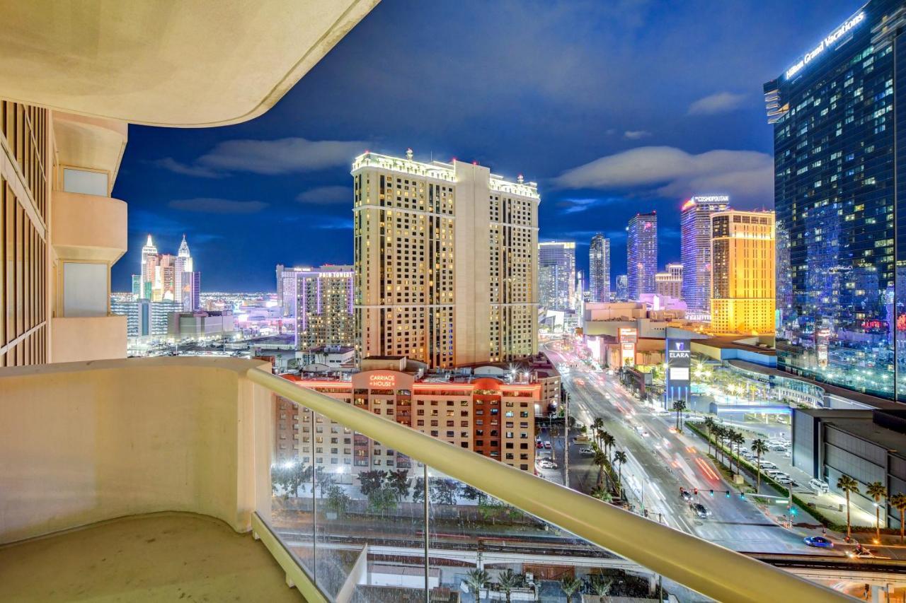 Balcony Full Strip View Suite Mgm Signature Free Valet Las Vegas Exterior photo