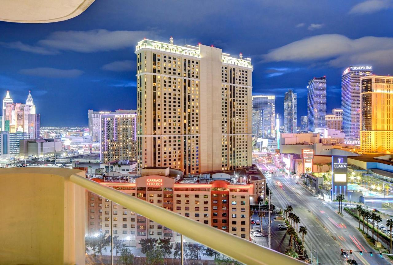 Balcony Full Strip View Suite Mgm Signature Free Valet Las Vegas Exterior photo