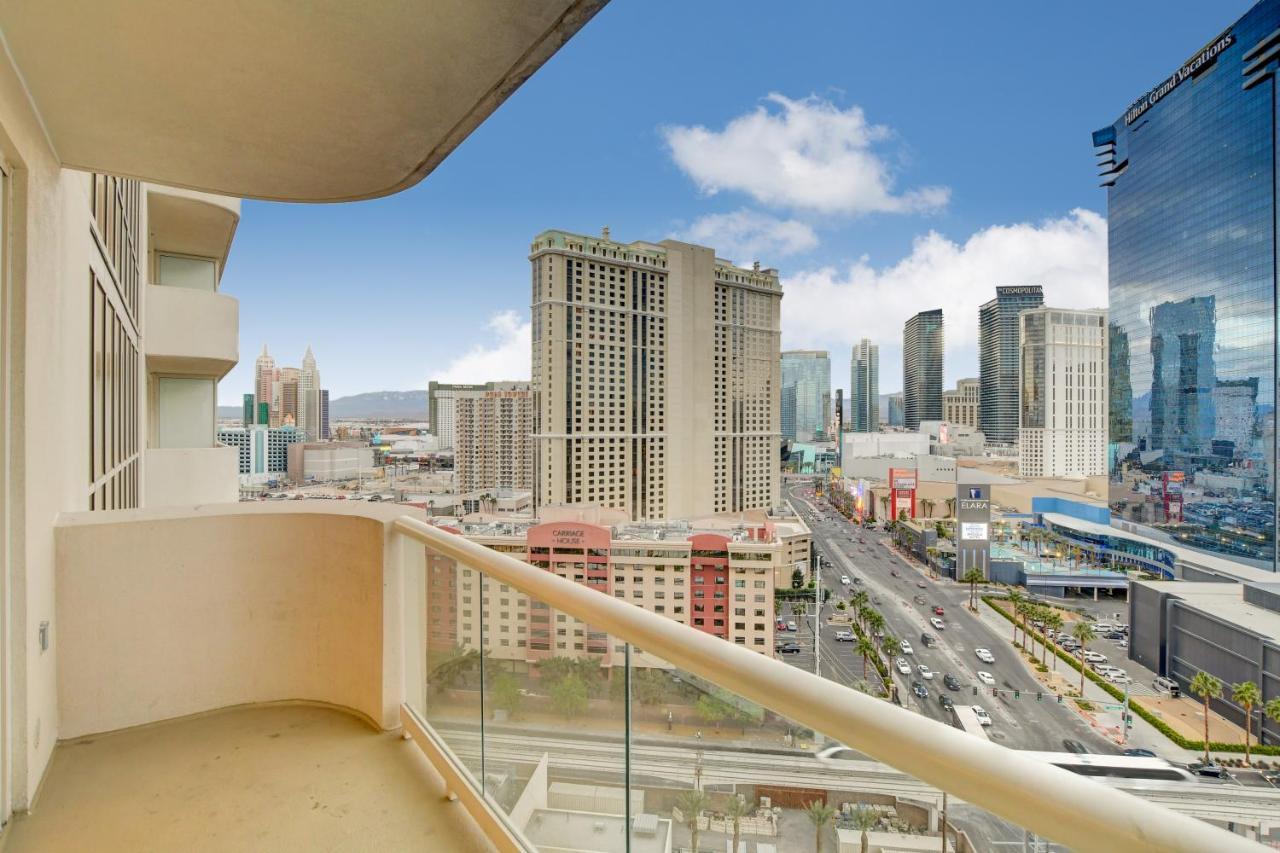 Balcony Full Strip View Suite Mgm Signature Free Valet Las Vegas Exterior photo
